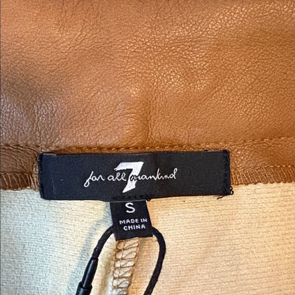 7 For All Mankind Faux Leather Wide Leg Cropped Pants Saddle Brown Sz S - Picture 8 of 9
